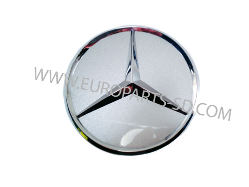 thumbnail image 2 of Genuine Mercedes-Benz Star Emblem For Sprinter & Freightliner - Part #901 810 00 18 2 of 5